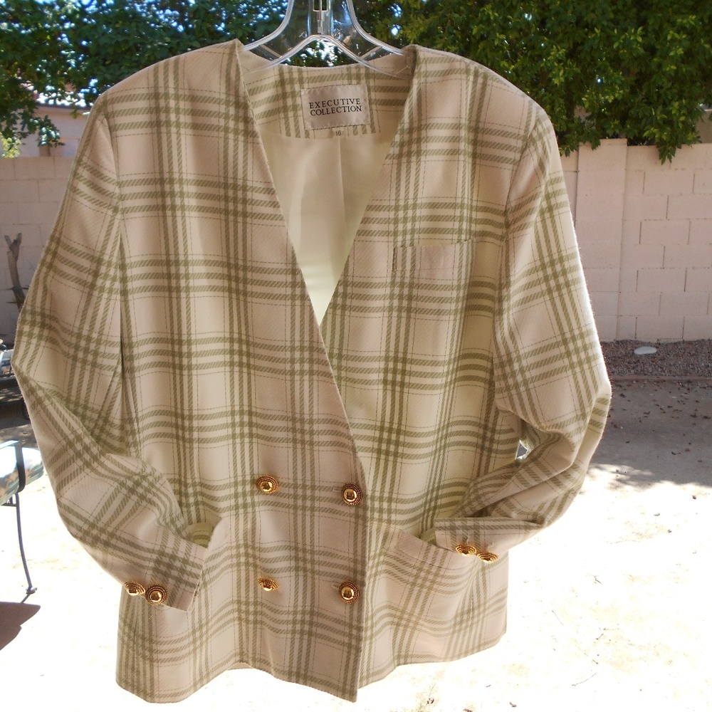 EXECUTIVE COLLECTION SIZE 12 GREEN PLAID BLAZER